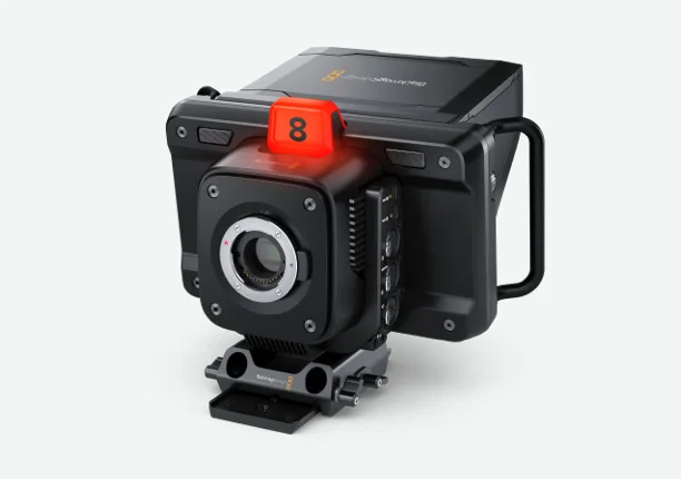 Blackmagic Studio Camera 4K Pro G2 Bundle